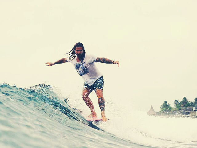 JORNADAS LONGBOARD MALDIVES